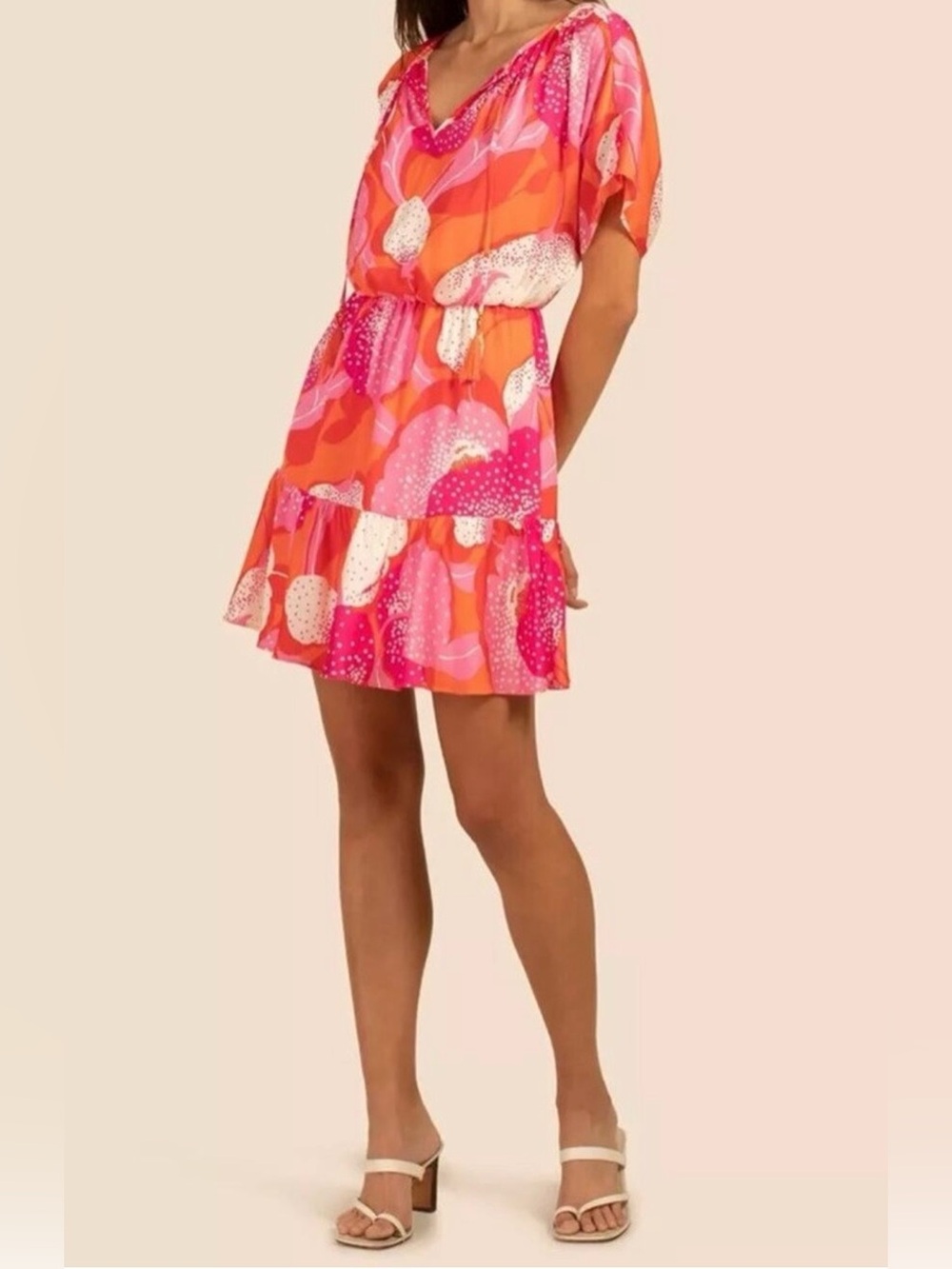 NEW Trina Turk Mahalo Dress Pink Floral Strawberry Blossom Silk Blend Size Small